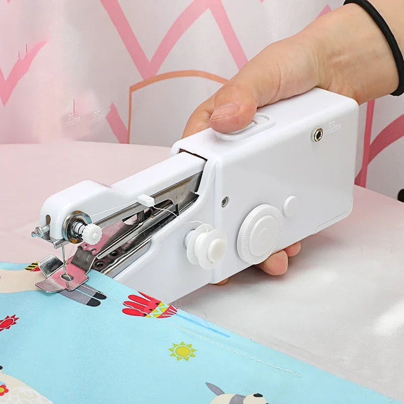 Portable Manual Sewing Machine - Saveom